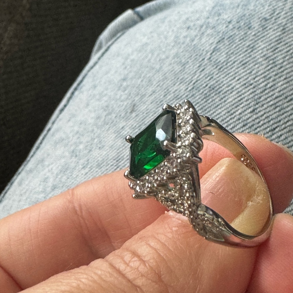 925 silver emerald ring with crystals - Picture 8 of 8